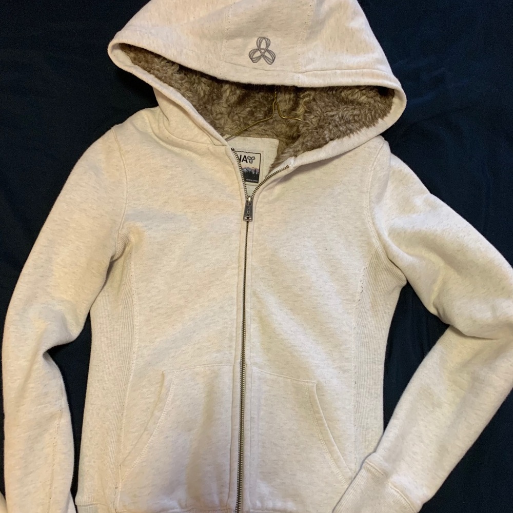 Tna hoodie